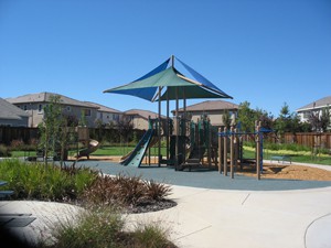 Photo of playground at Lakewood Park